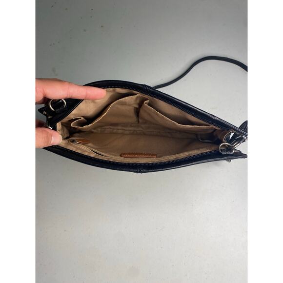 The Sak Iris Leather Crossbody Clutch Purse Classic Black Bag Small Boho - Picture 7 of 12